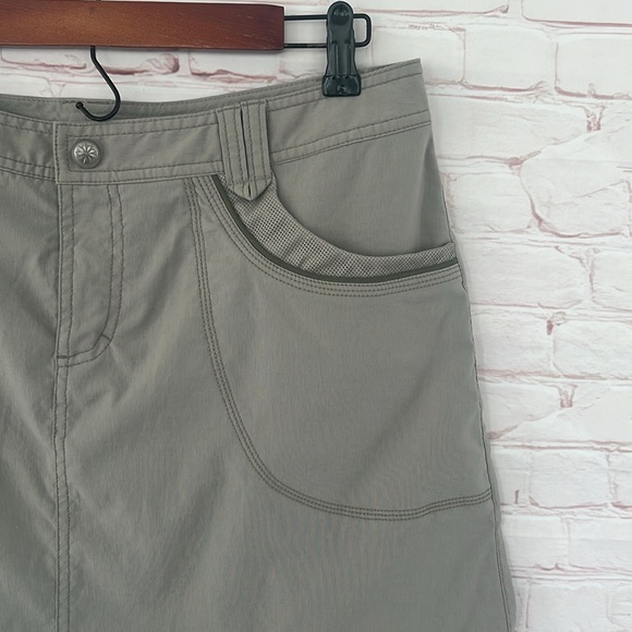 Athleta  green mini pencil stretchy skirt size 12 - Picture 5 of 7